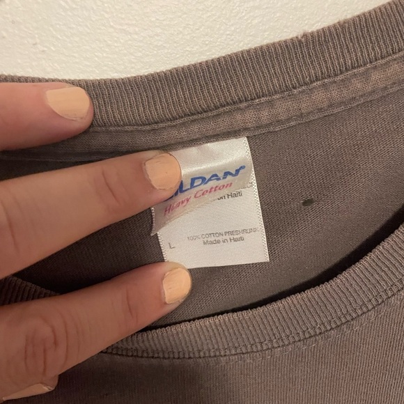 Gildan Gray Short Sleeve Tee - Picture 3 of 6